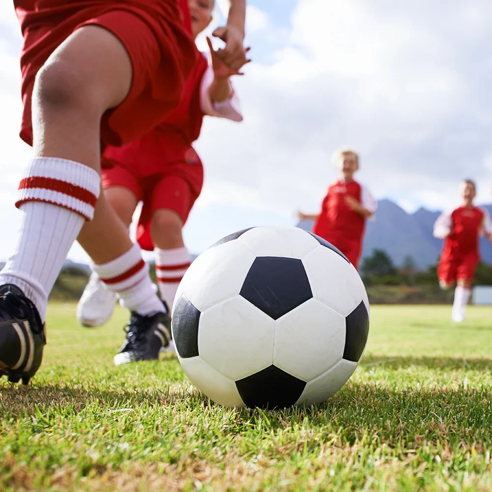 SQUARE_ Comox_Valley_United_Soccer_Club_Courtenay_Cumberland_Soccer_Football_Play_Registration_Players_Coaches_Referees_Teams_76