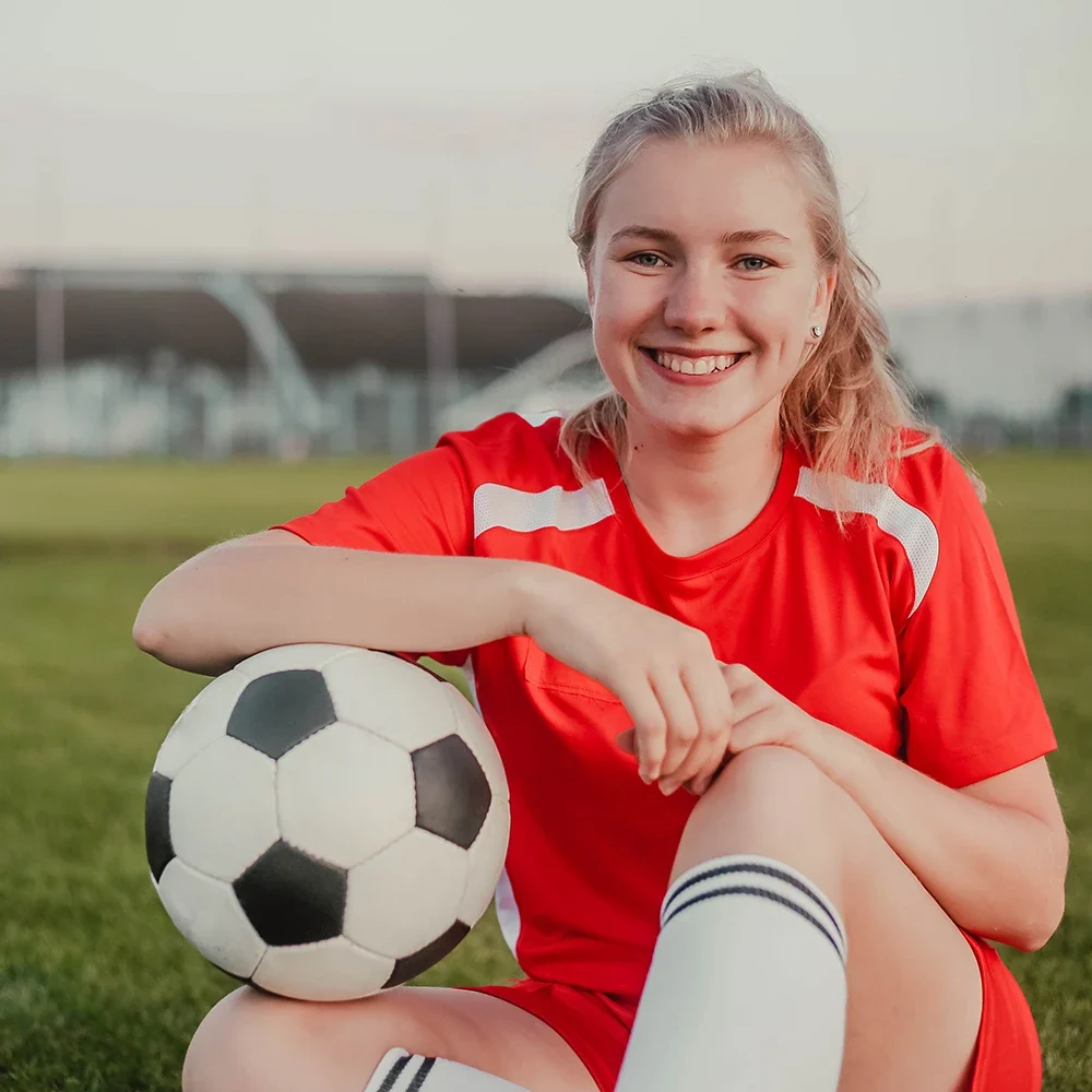 SQUARE_ Comox_Valley_United_Soccer_Club_Courtenay_Cumberland_Soccer_Football_Play_Registration_Players_Coaches_Referees_Teams_92