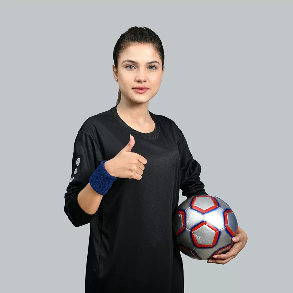 SQUARE_ Comox_Valley_United_Soccer_Club_Courtenay_Cumberland_Soccer_Football_Play_Registration_Players_Coaches_Referees_Teams_96